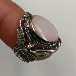 Pretty vintage sterling silver and pink abalone butterfly ring